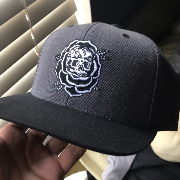 sketchy tank snapback